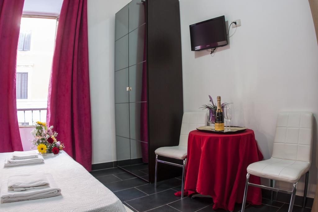 Gio' Suites Рим Стая снимка